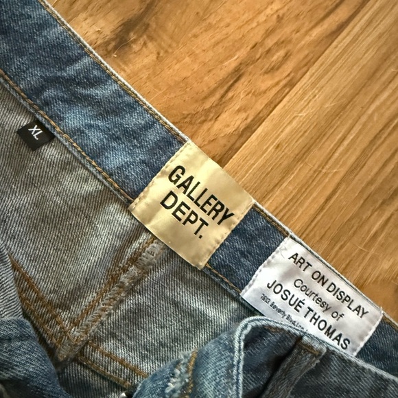 Gallery Dept Denim and Cream Jean Shorts - Picture 2 of 4